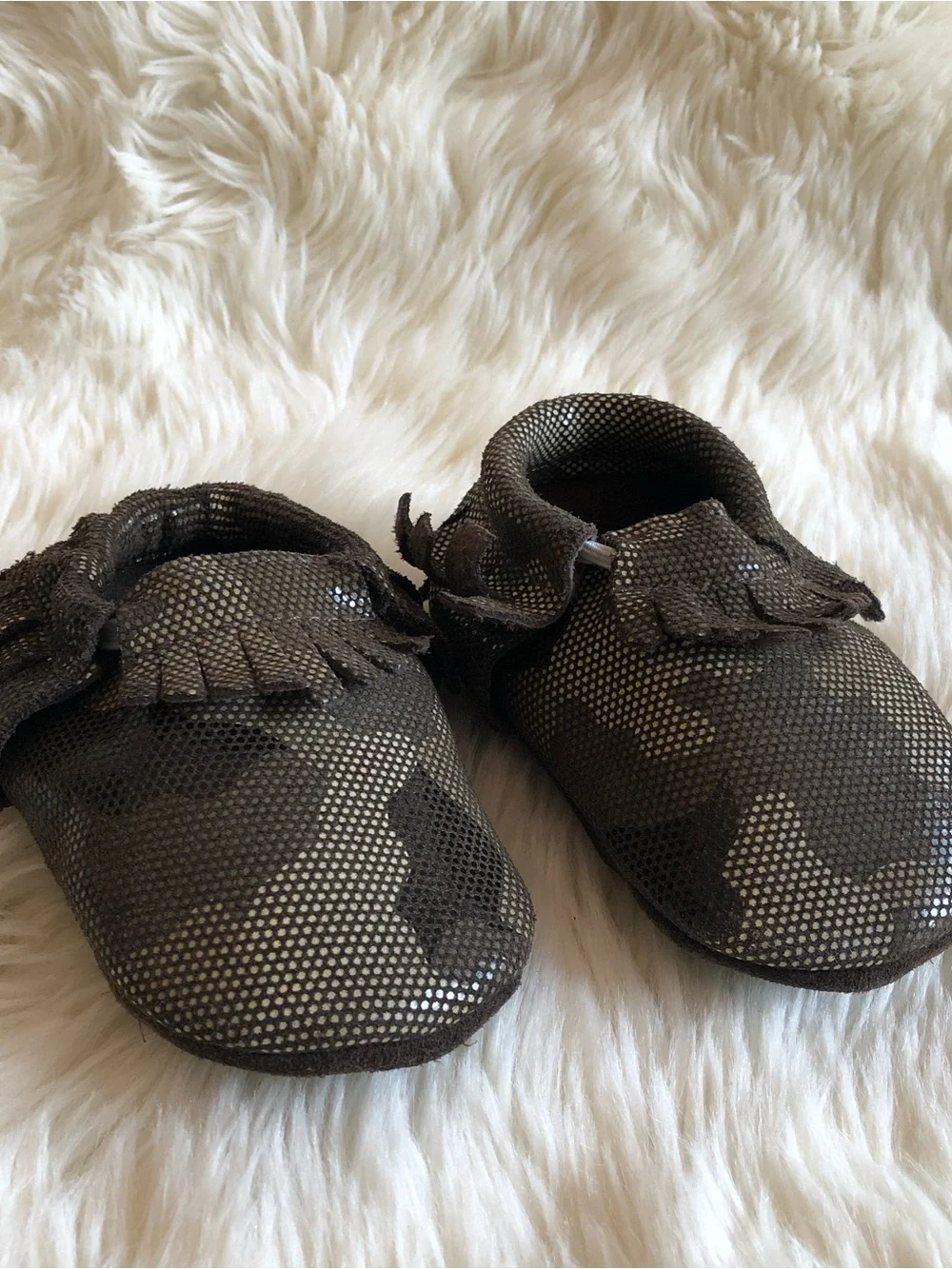 Baby/Toddler Metallic Black Bow Moccasins